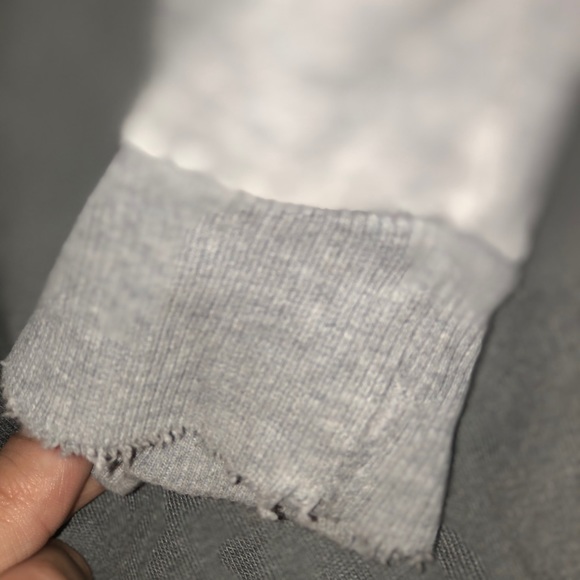 Adidas Grey Sweatshirt. #Basic #grey - Picture 6 of 6